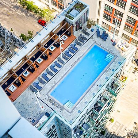 Chol Furnished Suites Heart Of Downtown Toronto, 2 Beds, Free Parking, Cn Tower View Exterior photo