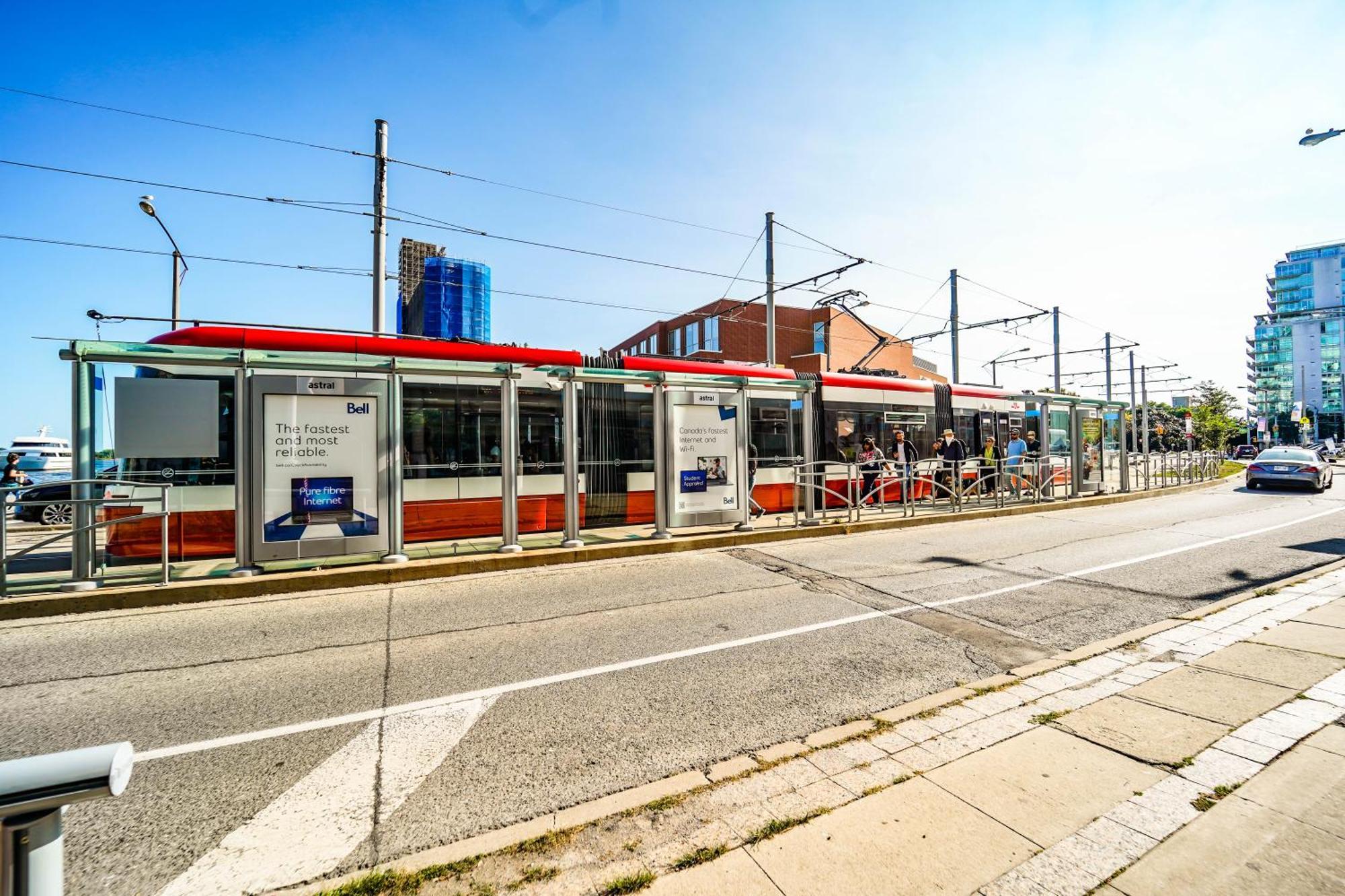 Chol Furnished Suites Heart Of Downtown Toronto, 2 Beds, Free Parking, Cn Tower View Exterior photo