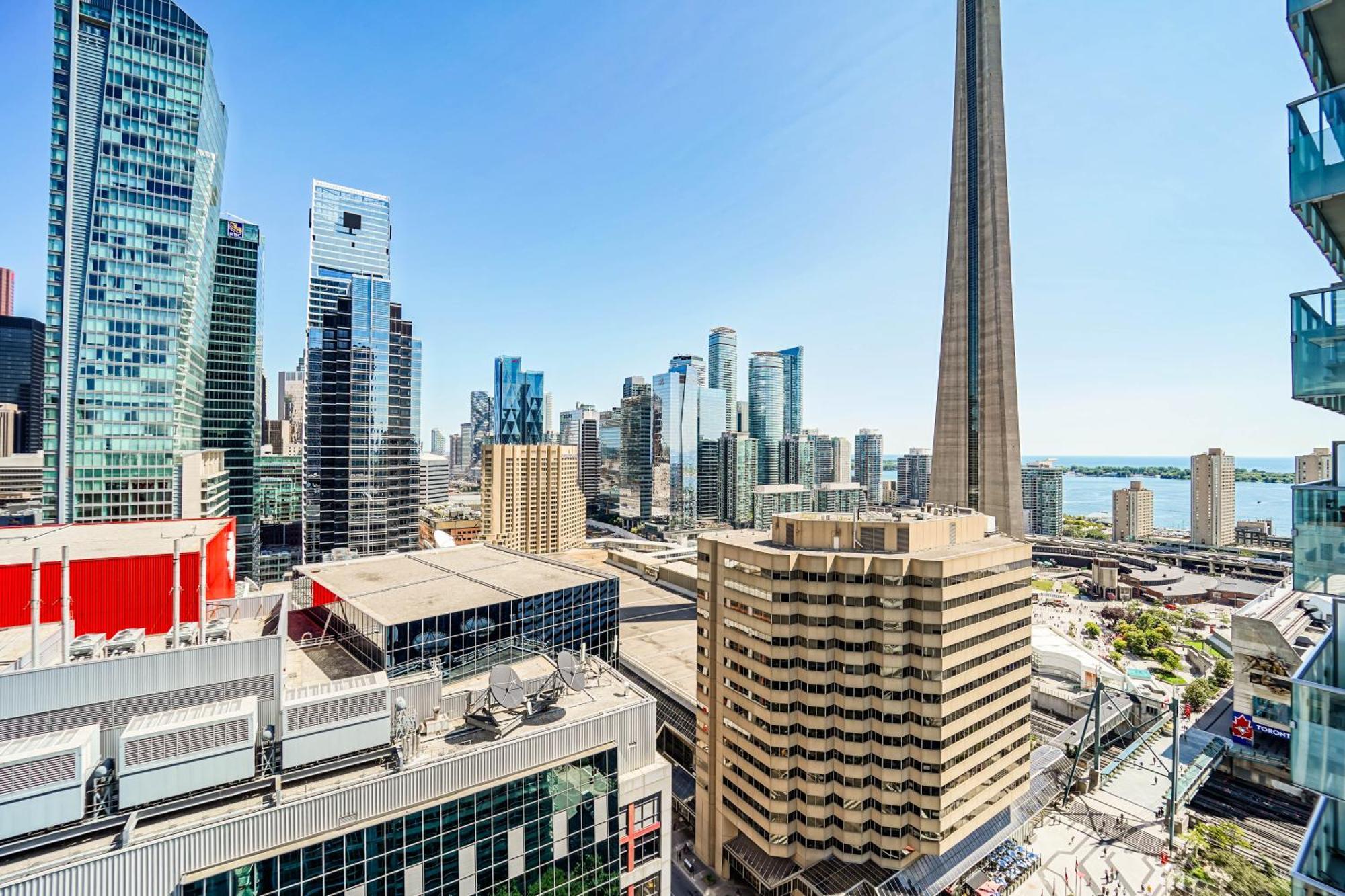 Chol Furnished Suites Heart Of Downtown Toronto, 2 Beds, Free Parking, Cn Tower View Exterior photo
